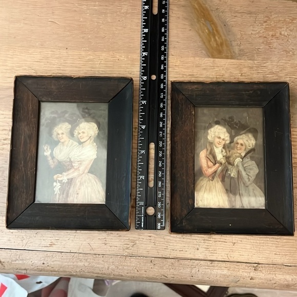 Set of 2 Vintage Victorian Framed Lady Portraits Wood Frames Under Glass - Picture 7 of 7